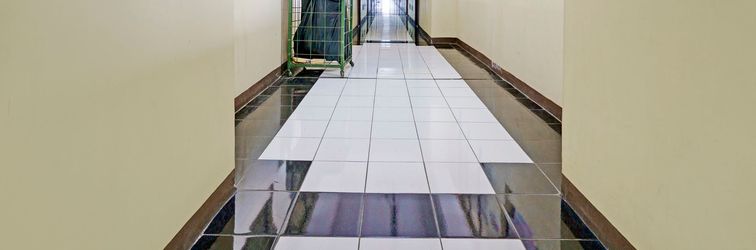 大堂 OYO Life 92976 Apartement Jarrdin By Apato