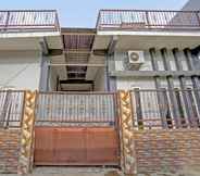 Exterior 3 OYO Life  91866 Paradise Ok Kost Syariah 