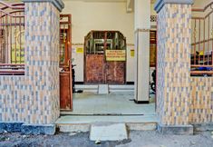 Bangunan 6 SPOT ON 93107 Homestay H. Syarif Syariah - Bandar Gresik 