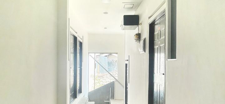 ล็อบบี้ 2 Urbanview Don Juan Pondok Gede by RedDoorz