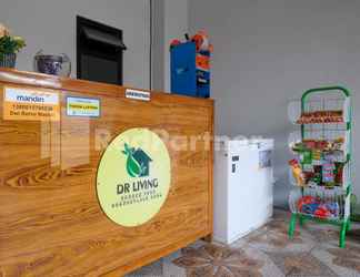 Lobi 2 DR Living Syariah Solo Mitra RedDoorz