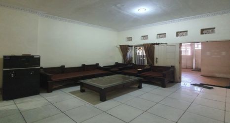 Lobby 2 OYO 93114 Salak Homestay