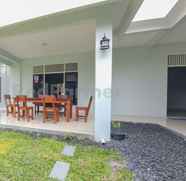 Lobby 4 Semeru Guest House Mitra RedDoorz