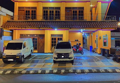 ロビー Harmadha Handini Sarangan