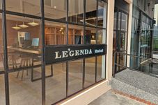 외관 Le'genda Hotel