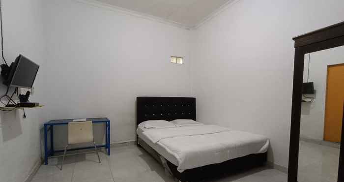 Kamar Tidur OYO 93126 Nrc White House