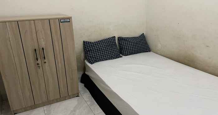 Bedroom SPOT ON 93147 Rumah Kos Shilah Habib Syariah