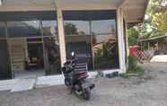 Lobi 5 OYO 93159 Homestay Sehat