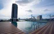 Hồ bơi 4 Danitel Hotel Ha Long