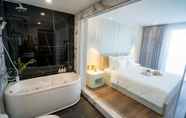 Phòng tắm bên trong 2 Danitel Hotel Ha Long