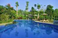 Swimming Pool Sarga Earthing Resort