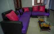 Lobi 5 OYO 93186 Hkp Homestay