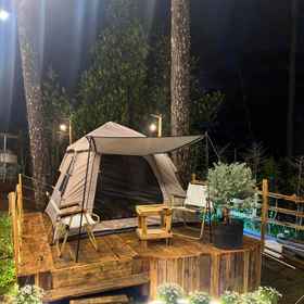 Bedroom 1 Rung Trong Pho Camping, Mercure Dalat Playground Hotels