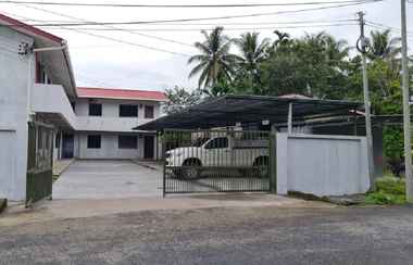 Bangunan 2 OYO HOME 90691 A4 Homestay