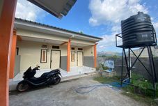 Common Space OYO Life 93156 Rumah Kosan