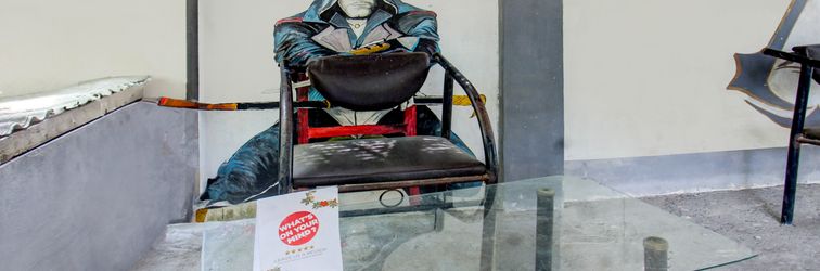 Lobby OYO Life 93153 Kos Jenggala