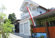 Bangunan 3 SPOT ON 93189 Rumah Berkah Syariah