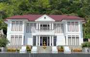 Luar Bangunan 2 Toba Retreat Mansion & Villas