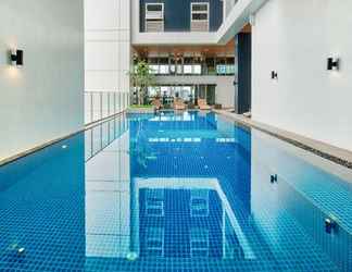 Swimming Pool 2 The Suites at Torre Lorenzo Malate