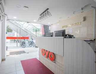 Lobi 2 Hotel 28 Rapid