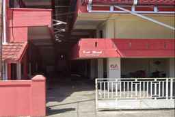 OYO 93207 Merah House, USD 4.12