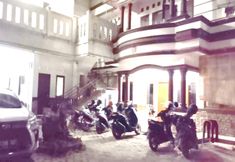 外観 7 OYO Life 93160 Kost Jenny Karawang