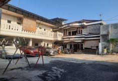 外観 2 OYO Life 93160 Kost Jenny Karawang