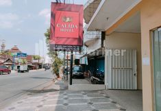Exterior 3 Calida Hotel Mitra RedDoorz near Alun Alun Wonosari