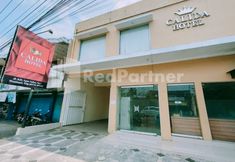 Exterior 2 Calida Hotel Mitra RedDoorz near Alun Alun Wonosari