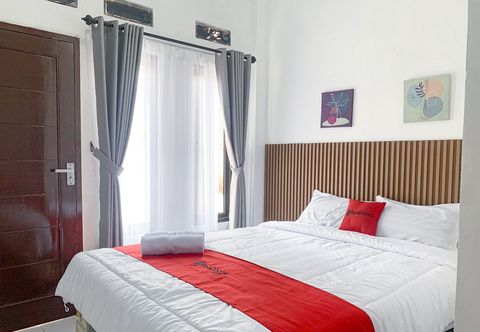 Others RedDoorz near FKIP UNTIRTA Serang