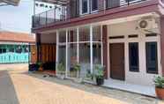 Luar Bangunan 2 RedDoorz near FKIP UNTIRTA Serang