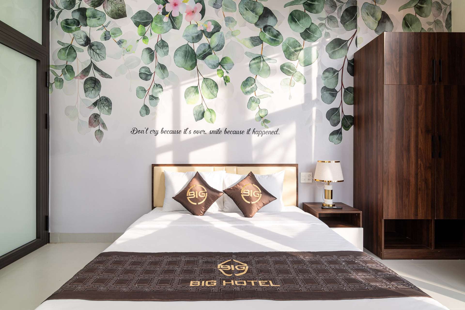 Big Hotel Hue - Nhà nghỉ Huế
