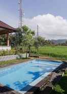 SWIMMING_POOL Mejan Home Stay