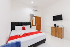 อื่นๆ RedDoorz Syariah @ Sakura Hotel Duren Sawit