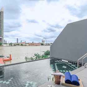 Ten six hundred Chao Phraya Bangkok by Preference 1, Hotel Vanilla Moon