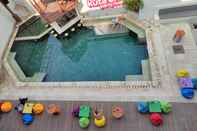 Swimming Pool Kuta One Party Hotel 