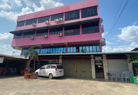 Exterior OYO 90885 Bera Pentagon Inn