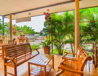 Sảnh chờ 2 OYO 607 Nawang Resort