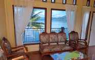 Lobi 5 OYO 93241 Hotel Puri Azzura Danau Ranau