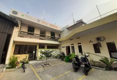 Bangunan 5 OYO 93274 Oren Home Bekasi