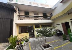 Bangunan 6 OYO 93274 Oren Home Bekasi