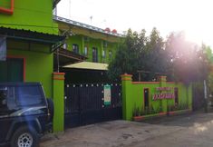 Bên ngoài 3 Wisma Almadina Syariah