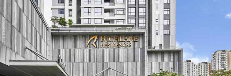 Lobi RichLane Residences