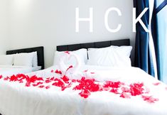Bedroom 3 Luxury Balcony at Trion by HCK
