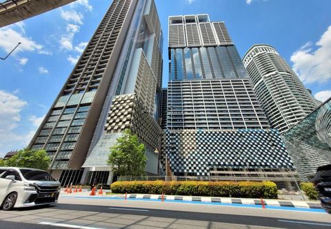 Luar Bangunan The Platinum KLCC by Crystel Kuala Lumpur