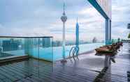 Swimming Pool 5 The Platinum KLCC by Crystel Kuala Lumpur