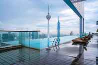 Swimming Pool The Platinum KLCC by Crystel Kuala Lumpur