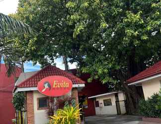 Exterior 2 OYO 1026 Evita Hotel Bacoor