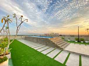 Front One Hotel Gombong, Rp 486.061