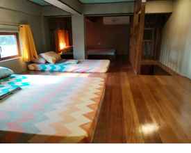Phòng ngủ 4 Daniella's Loft by Nak Nak 